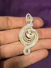 Load image into Gallery viewer, Amythest pendant