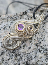 Load image into Gallery viewer, Queen Elizabeth