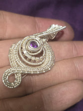 Load image into Gallery viewer, Amythest pendant