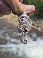 Load image into Gallery viewer, Snake Bite