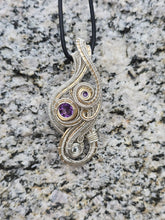 Load image into Gallery viewer, Queen Elizabeth